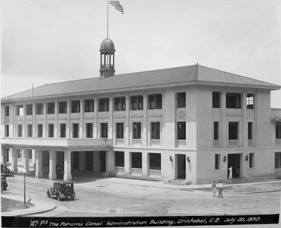 El Edificio de la Administración Cristóbal en 1930